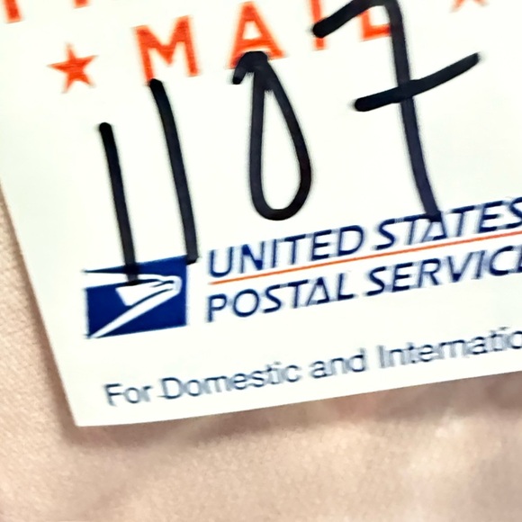 Nike Women's Cropped Pink Hoodie Size S - Picture 7 of 7